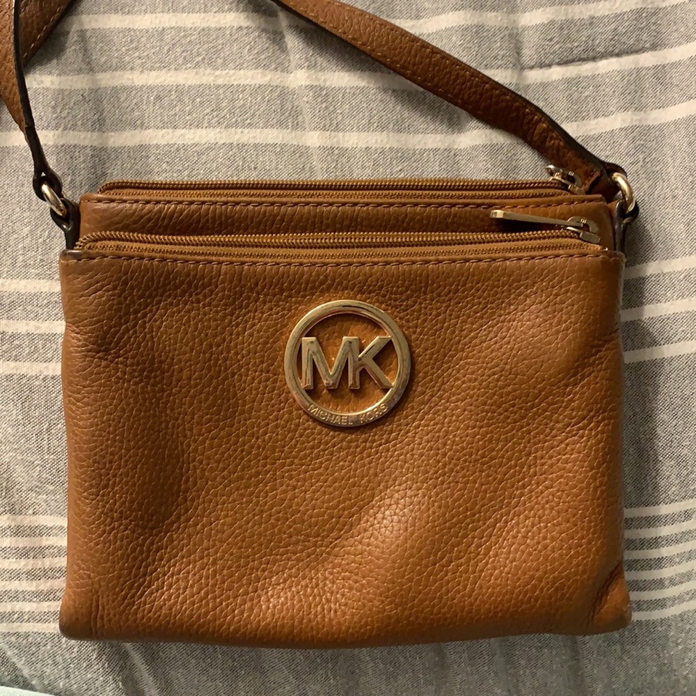 Michael Kors crossbody purse
